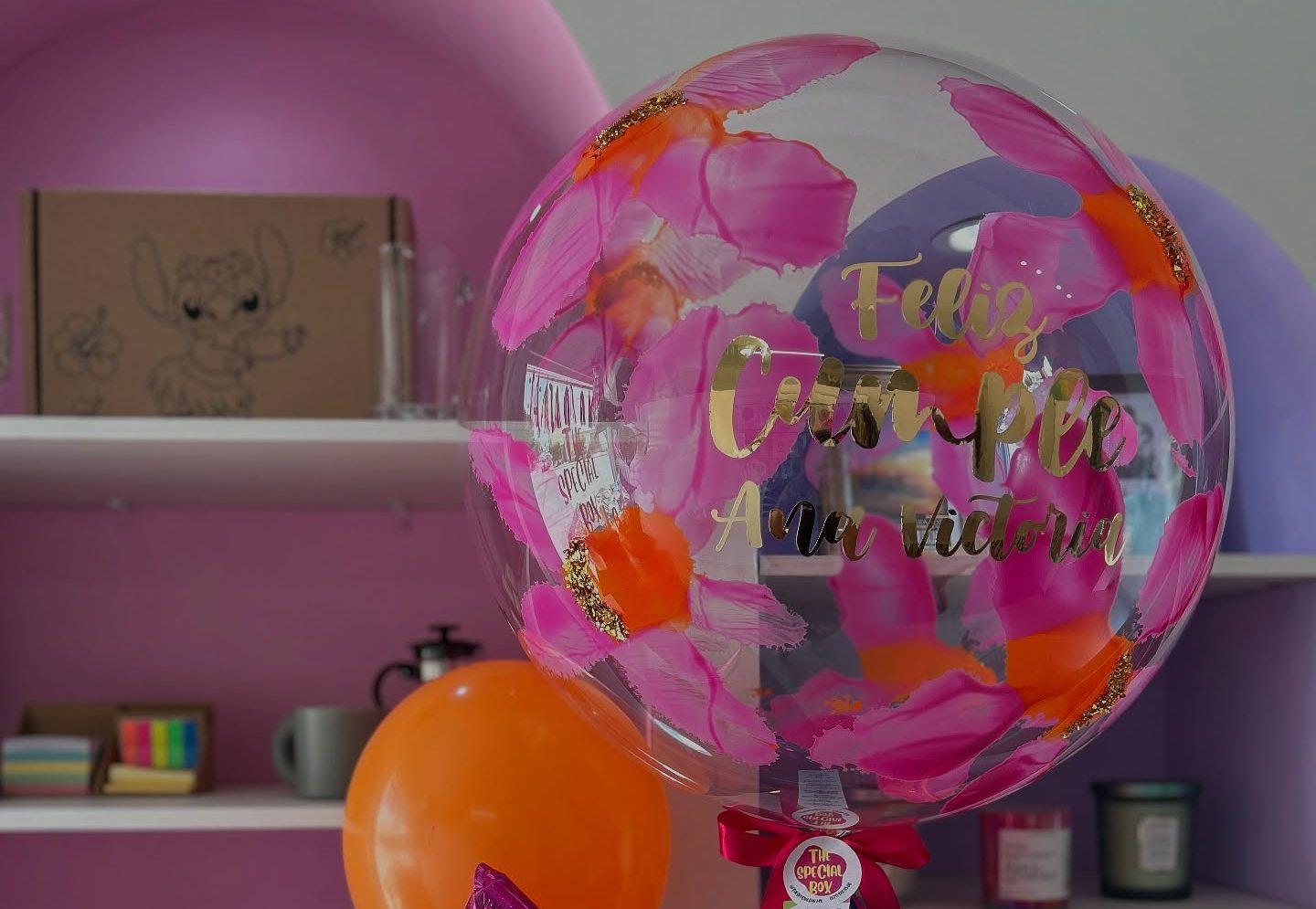  ¡Celebra en grande con mucho color! 